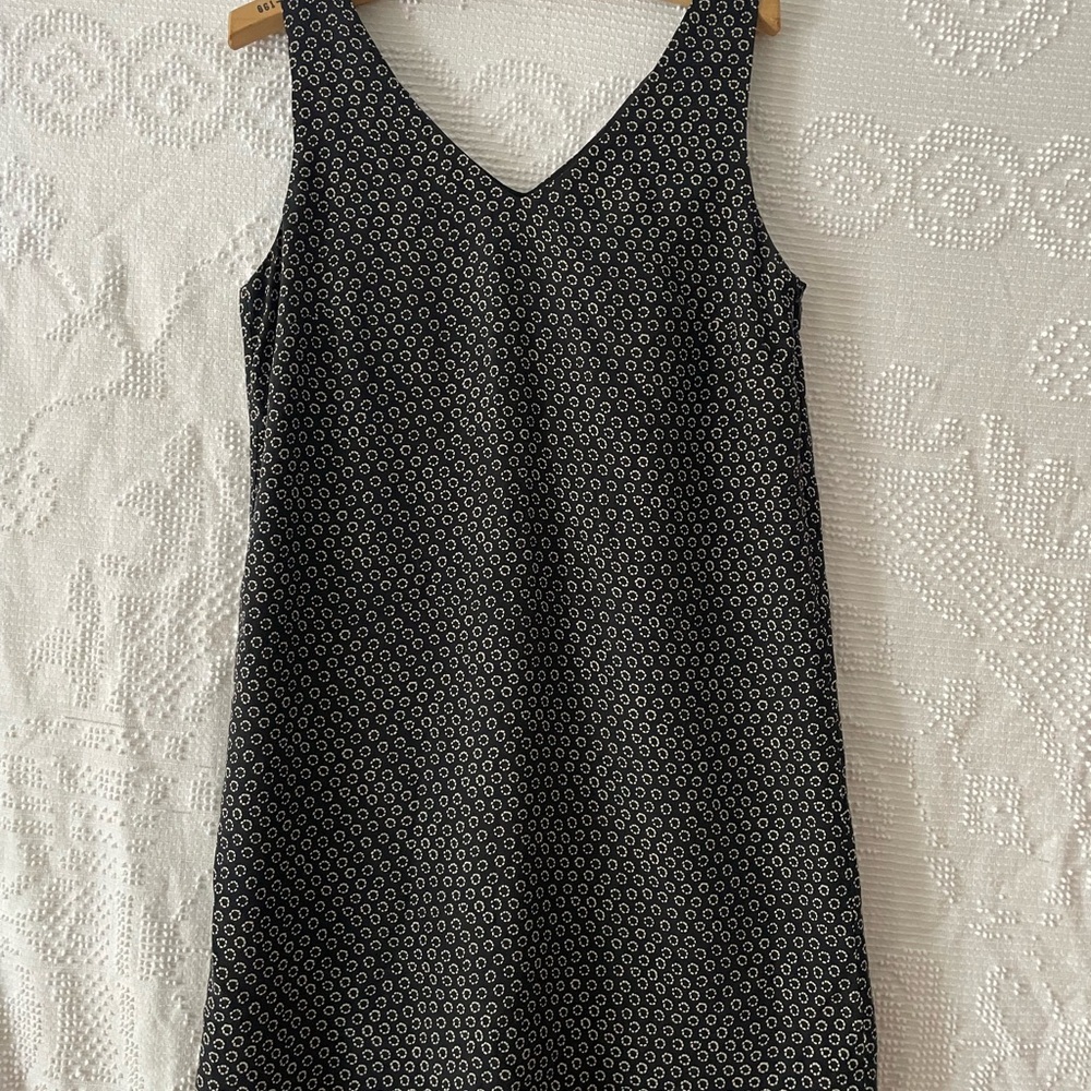 Mercer & Madison Black and White Mini Dress 100%silk